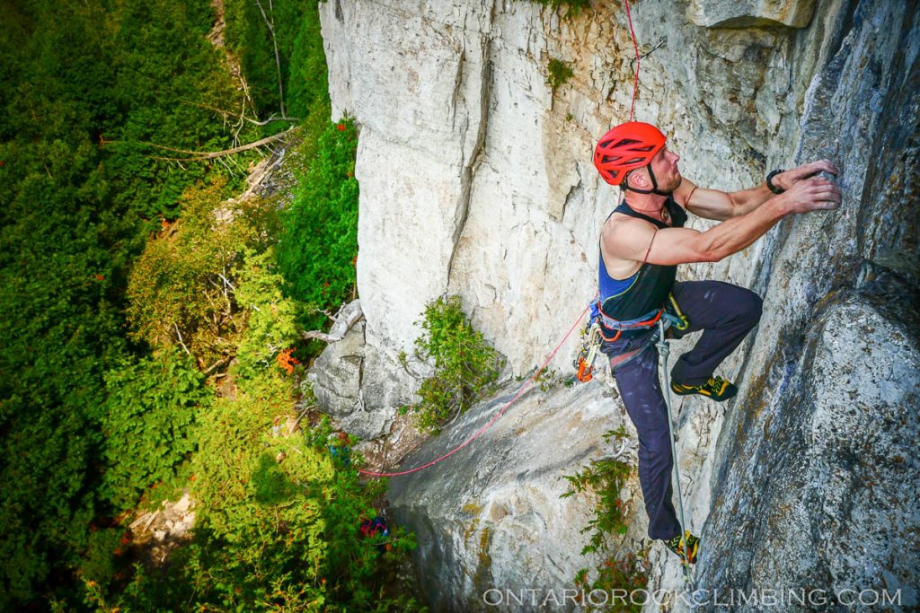 ontario-climbing-photographer-1460874